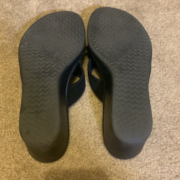Skechers Wedged Sandals - Picture 7 of 7